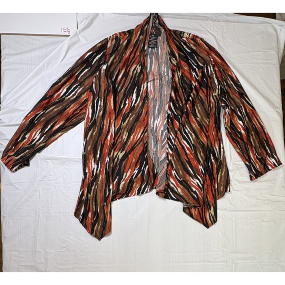 Womens R&K long sleeve shawl/cardigan.  Tiger‎ stripe pattern.  Size 14W